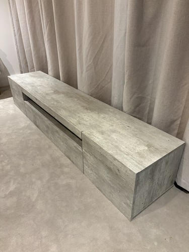 Modern unit concrete - modern, in